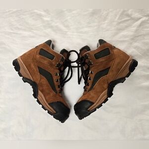 Eddie Bauer Women’s Hiking Boots 7.5W Brown Suede Leather Outdoor